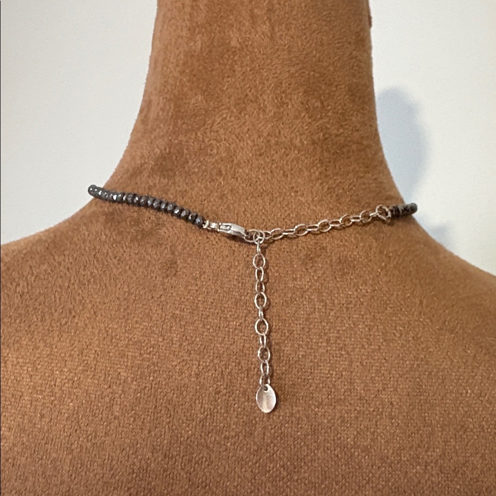 Lucas Lameth Elegant baroque pearl and sterling silver beaded necklace - Picture 4 of 7